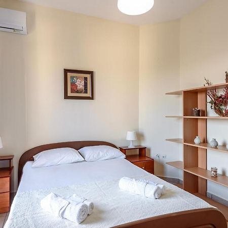 Golden Beach Hill Apartments Kato Daratso Exterior photo