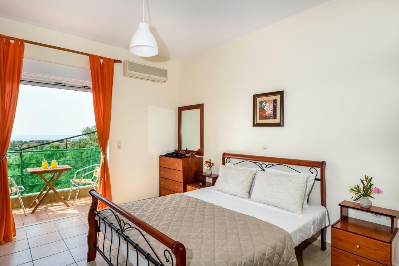 Golden Beach Hill Apartments Kato Daratso Exterior photo